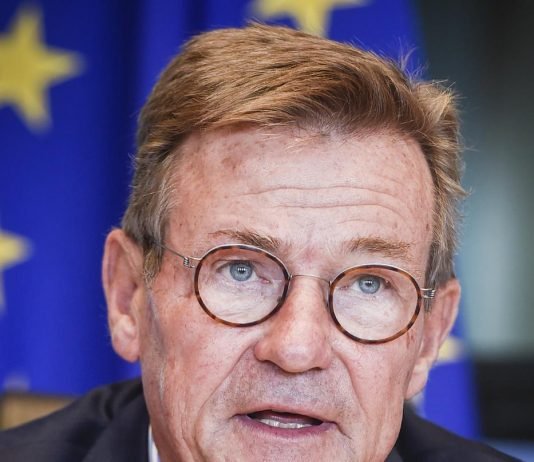 The Brussels Report Podcast Episode 2 -with Former Belgian Finance Minister Johan Van Overtveldt MEP
