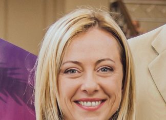 A victory of the right in Italy and a defeat of the EU