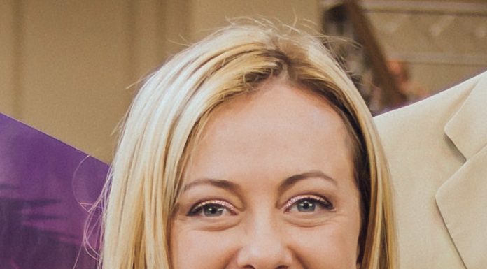 A victory of the right in Italy and a defeat of the EU