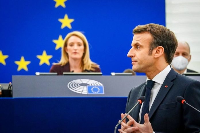 macron-