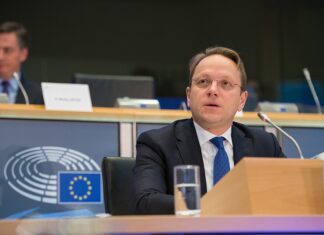 In the European Commission, the mood remains tense