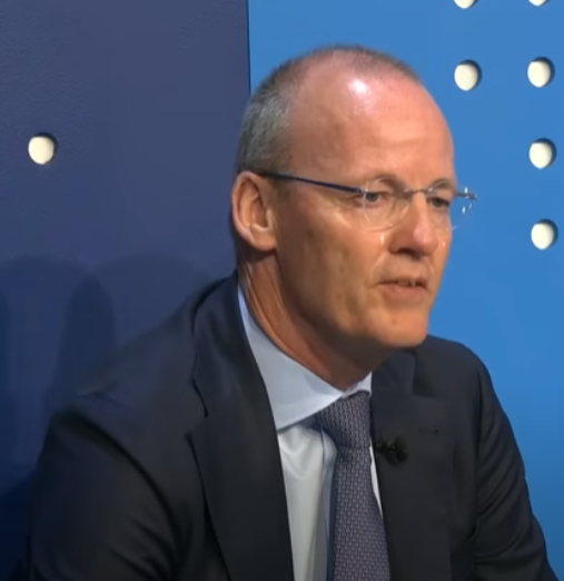 Klaas_Knot_(born_1967)_at_World_Economic_Forum_Davos_2022